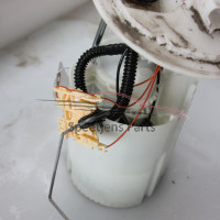 Corsa E Fuel pump 13436579